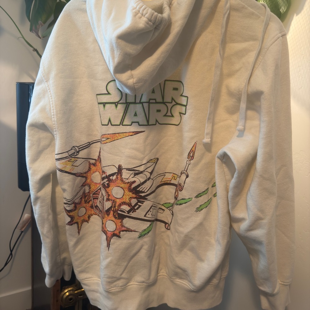 Star Wars Cream Zip-Up Sweater with Graphic Design